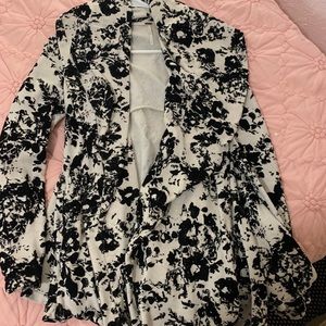 Free People white and black sweatshirt/jacket